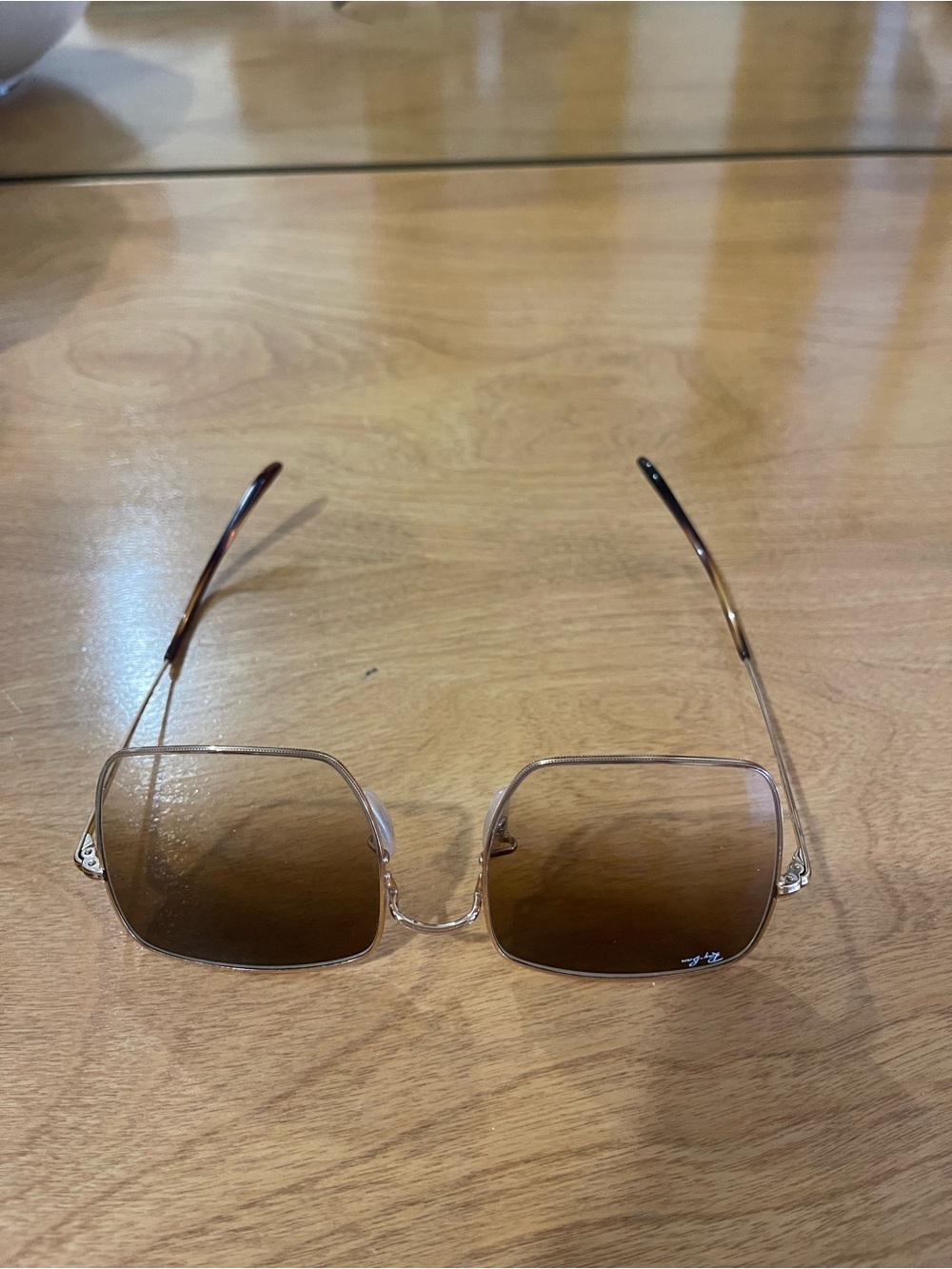 Ray-Ban Women's Gold Frame Sunglasses with Brown Lenses - Picture 4 of 5